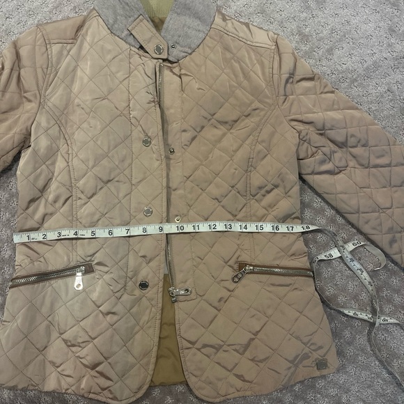 Massimo Dutti Woman's Fall Jacket- size Medium but fits like a small. - Picture 8 of 9